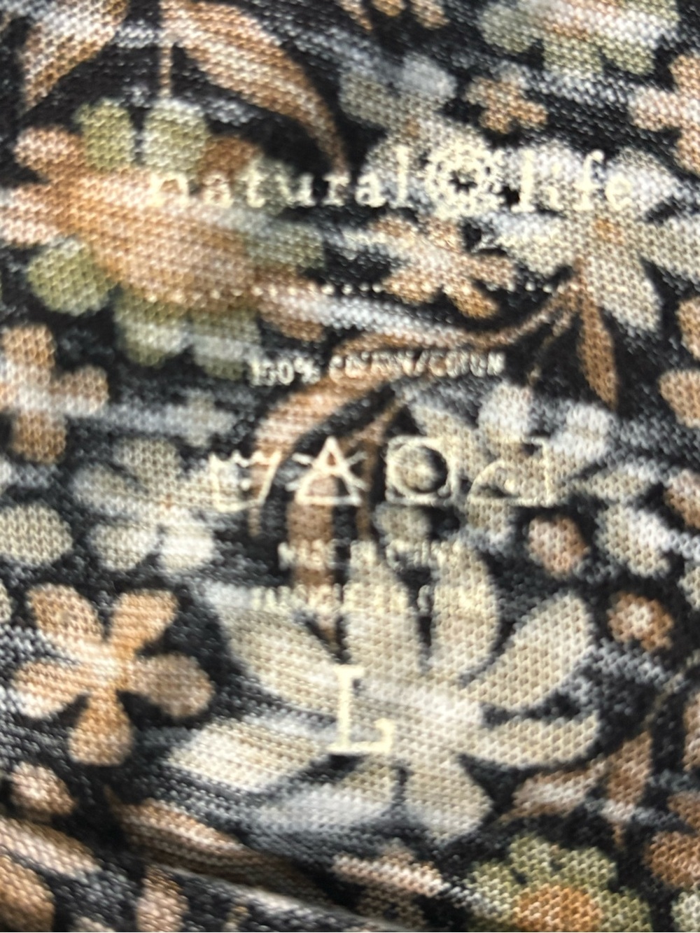 NATURAL LIFE Life Lily long sleeve tee shirt featuring daisy print - Picture 4 of 4